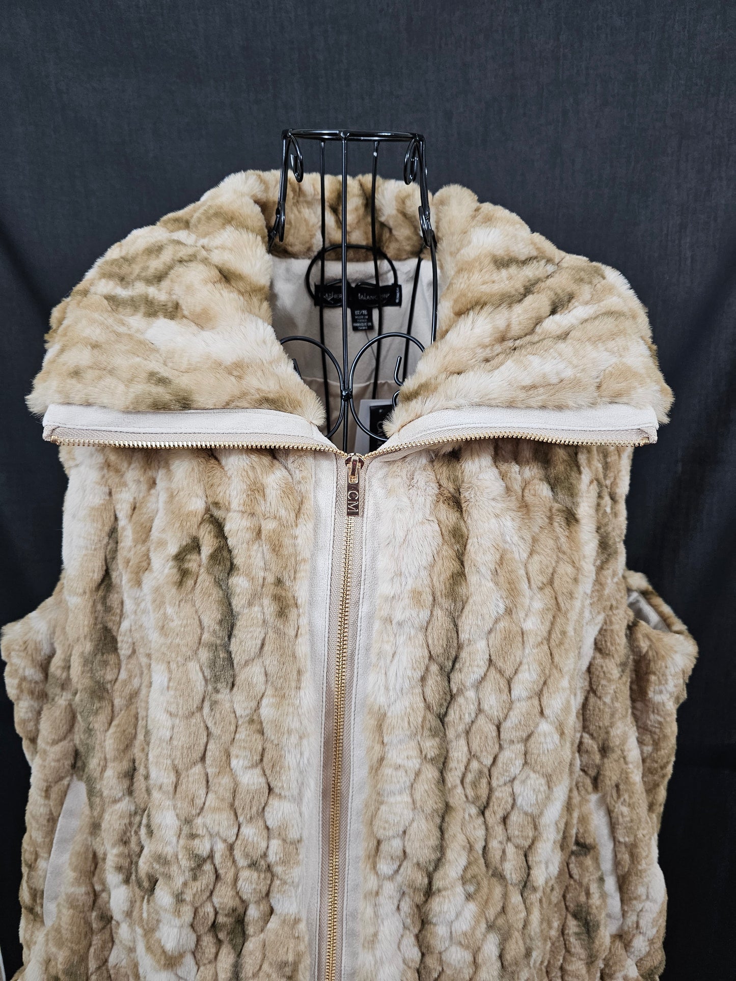 Catherine MaLandrino Fur (Faux) Sleeveless Vest - New