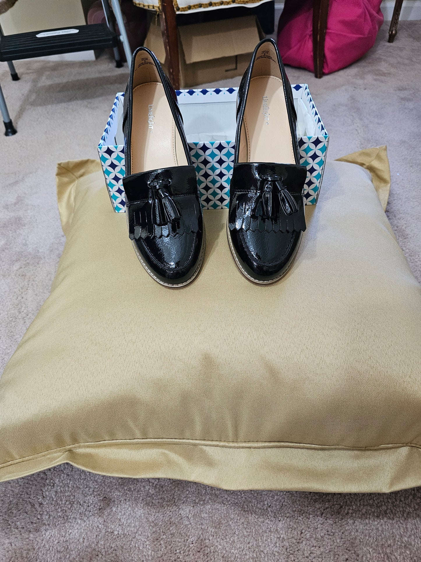 LIMELIGHT KILTIE Black Loafers with Tassels