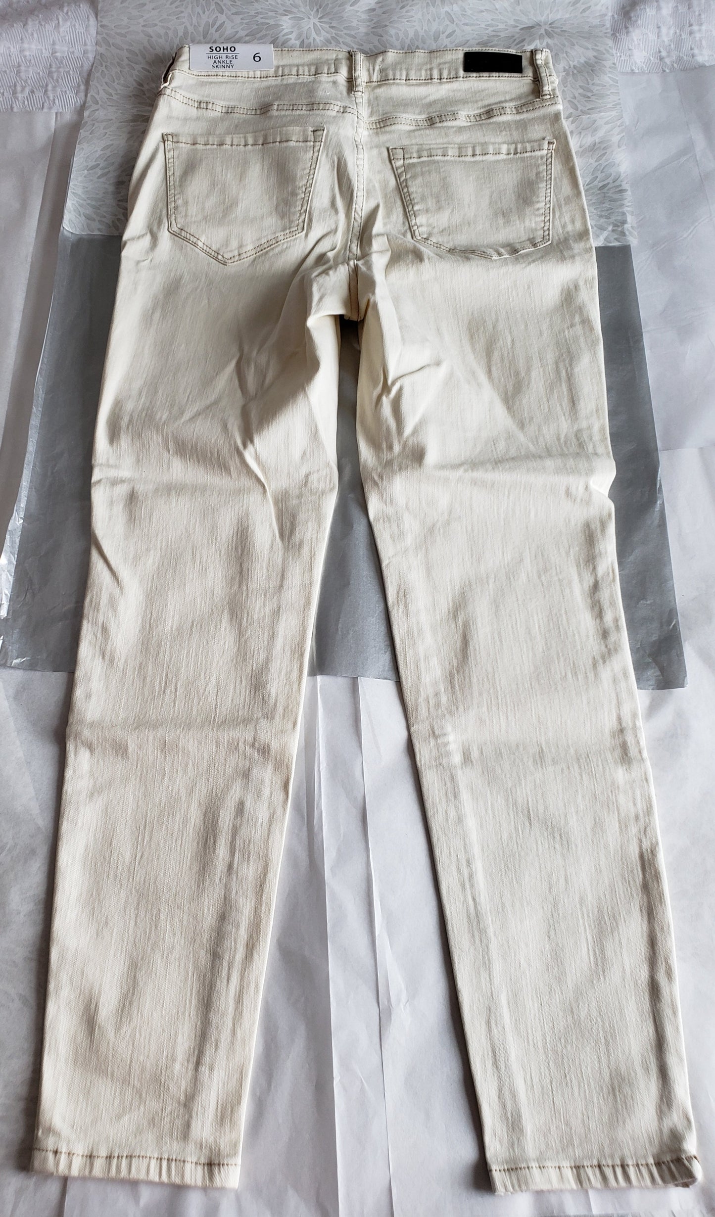 SoHo Nicole Miller High Rise Ankle Skinny Jeans - New